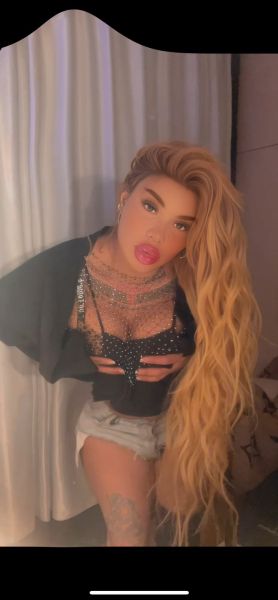 if you want meet with me just call! if you like big dick i waıt you
