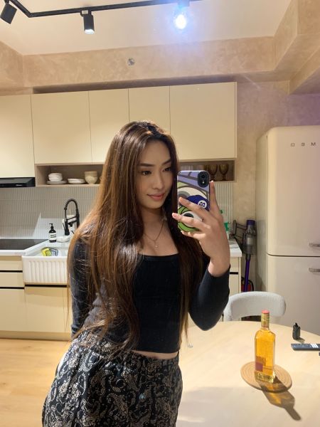 For a Gentleman who seeks companionship and the erotic delights of a beautiful lady, I am a fascinating and fabulous fantasy, Experience An Asian treasure, a lovely Asian cutie with a great attitude, well educated, and speak good English.