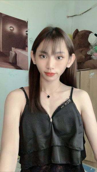 Hi darlin✌🏻  My name Angel Quynh Anh 🌸 im an escort shemale and Ladyboy 22year old 
i live District 4 
i love myself
Whatever your preference, it’s my pleasure to do
Zalo: 0931876581 imess/ imes telephone: 0776930256 