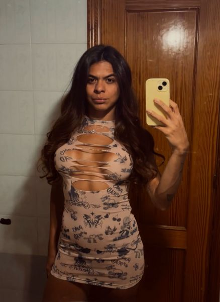 Olá amor ! Como anda seu dia ? Buscando um boneca para relaxar? Bom me chamo Alissa 
Natural do Ceará morando em São Paulo
Ciclista, morena indígena, corpuda, seios fartos e toda menininha natural. Eu trabalho com um bom atendimento em meu local próprio, onde batemos um bom papo para quebrar o gelo, deixo claro que sejamos respeitosos s direto com os desejos. Dispenso curiosos e penchicheiros gosto de ser sútil e receber sempre você bem aqui
Motéis, hotéis ou mesmo festinhas e jantares…  